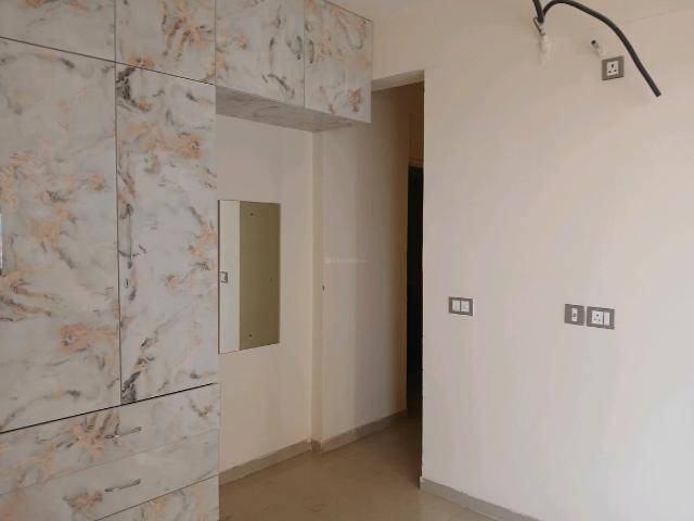 3 BHK Apartment in Sector 102 for rent Gurgaon. The reference number is 19976103