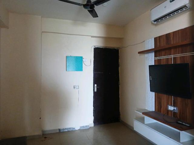 3 BHK Apartment in Sector 102 for rent Gurgaon. The reference number is 20076396