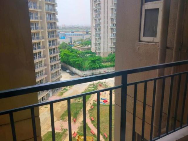 3 BHK Apartment in Sector 102 for rent Gurgaon. The reference number is 20733446