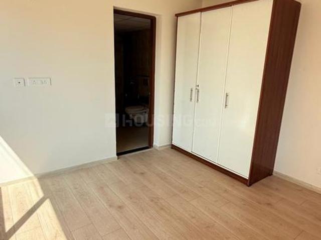 3 BHK Apartment in Sector 102 for rent Gurgaon. The reference number is 20866102