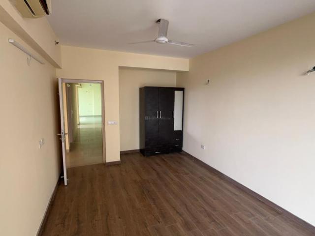 3 BHK Apartment in Sector 102 for rent Gurgaon. The reference number is 20904925