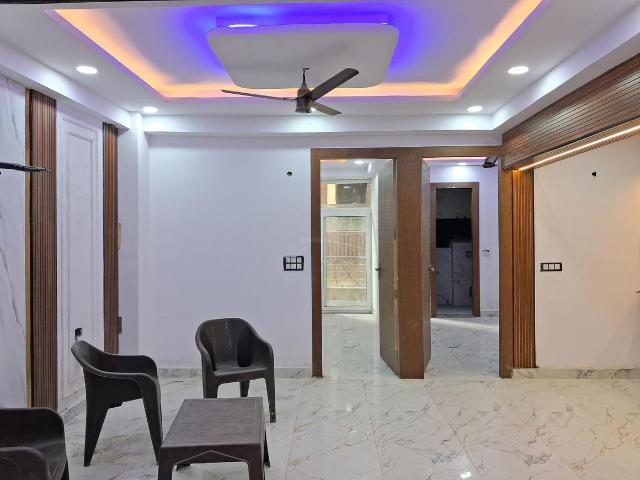 3 BHK Apartment in Sector 102 for resale Noida. The reference number is 18912887