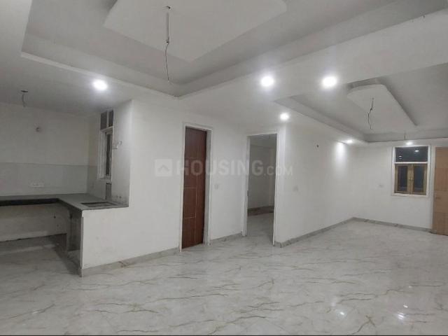 3 BHK Apartment in Sector 102 for resale Noida. The reference number is 19625108