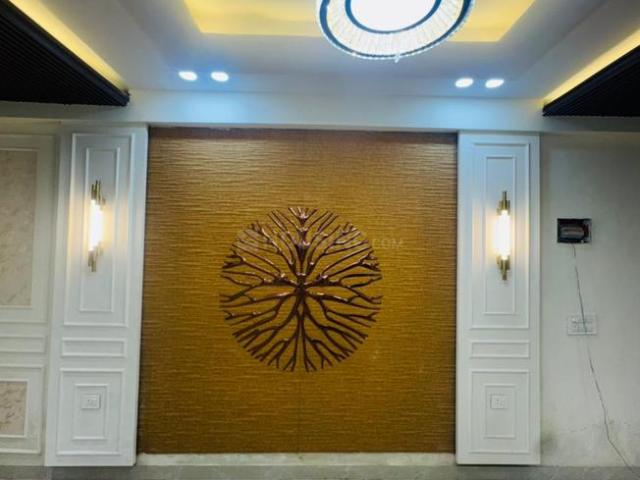 3 BHK Apartment in Sector 102 for resale Noida. The reference number is 20637021