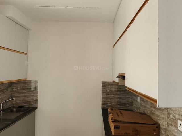 3 BHK Apartment in Sector 102 for resale Gurgaon. The reference number is 18385806