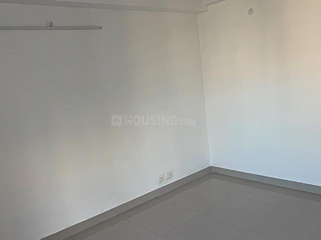 3 BHK Apartment in Sector 102 for resale Gurgaon. The reference number is 19475115