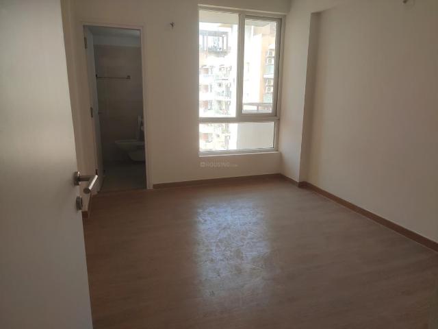 3 BHK Apartment in Sector 102 for resale Gurgaon. The reference number is 19807775