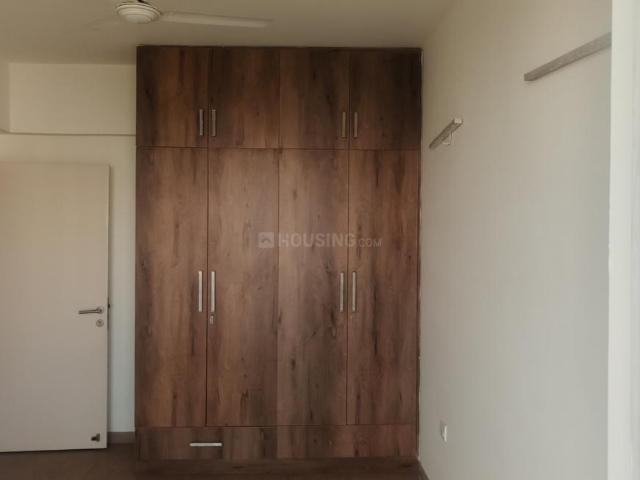3 BHK Apartment in Sector 102 for resale Gurgaon. The reference number is 19888304