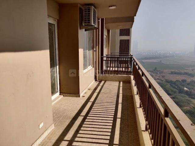 3 BHK Apartment in Sector 102 for resale Gurgaon. The reference number is 19995162