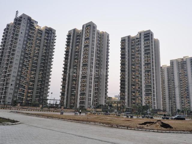 3 BHK Apartment in Sector 102 for resale Gurgaon. The reference number is 20910496