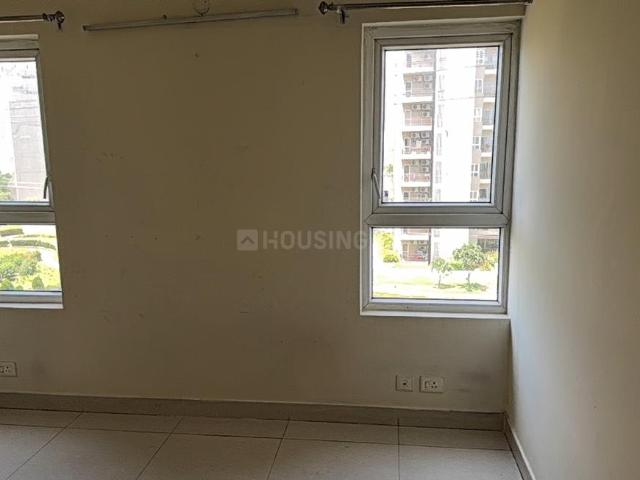 3 BHK Apartment in Sector 102 for resale Gurgaon. The reference number is 20183165