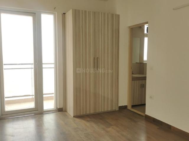 3 BHK Apartment in Sector 102 for resale Gurgaon. The reference number is 20231594