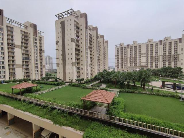 3 BHK Apartment in Sector 102 for resale Gurgaon. The reference number is 20337342
