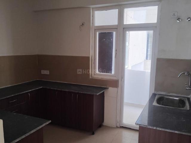 3 BHK Apartment in Sector 107 for rent Noida. The reference number is 19291794