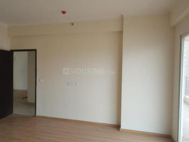 3 BHK Apartment in Sector 107 for rent Noida. The reference number is 19562552