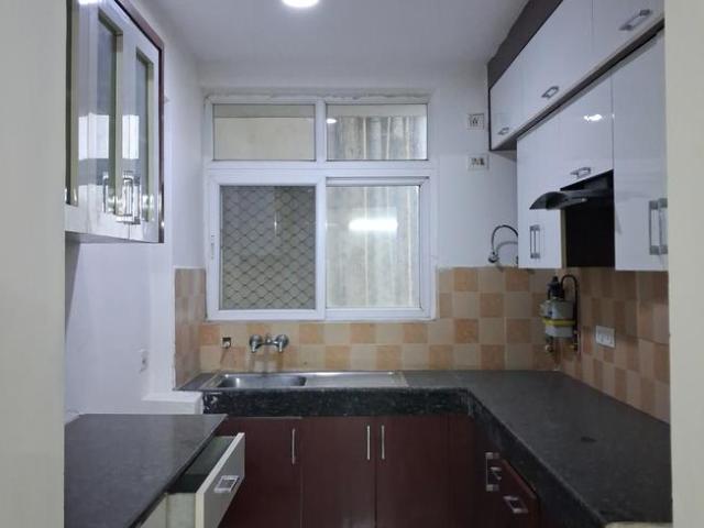 3 BHK Apartment in Sector 107 for rent Noida. The reference number is 19860485