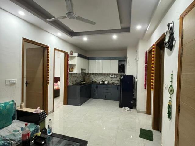 3 BHK Apartment in Sector 107 for rent Noida. The reference number is 19947443