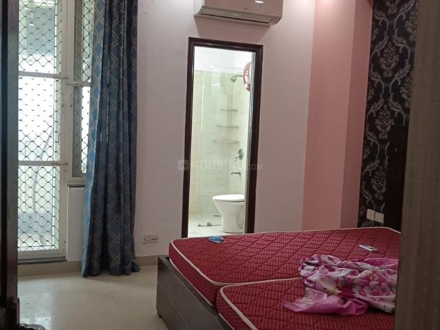 3 BHK Apartment in Sector 107 for rent Noida. The reference number is 19969762