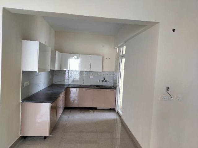 3 BHK Apartment in Sector 107 for rent Noida. The reference number is 19991096