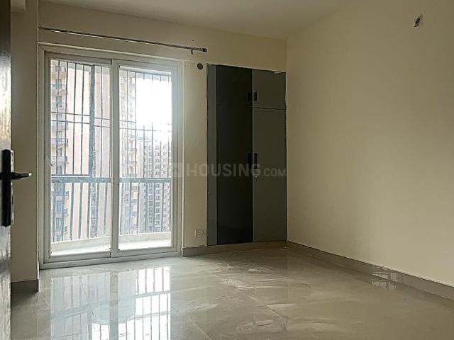 3 BHK Apartment in Sector 107 for rent Noida. The reference number is 19904110