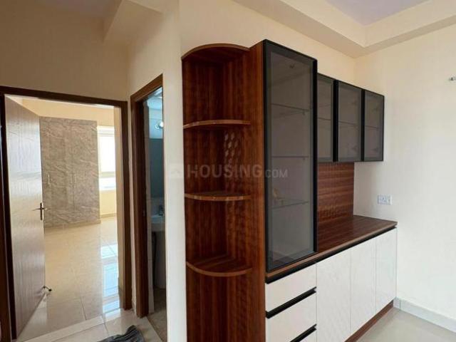 3 BHK Apartment in Sector 107 for rent Noida. The reference number is 20395513