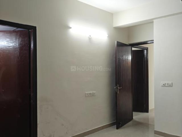 3 BHK Apartment in Sector 107 for rent Noida. The reference number is 20304295