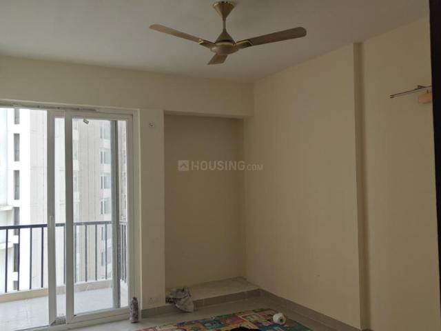 3 BHK Apartment in Sector 107 for rent Noida. The reference number is 20304401