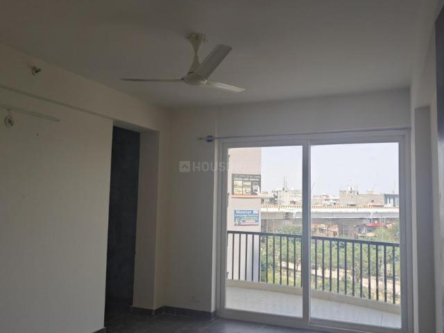 3 BHK Apartment in Sector 107 for rent Noida. The reference number is 20305168