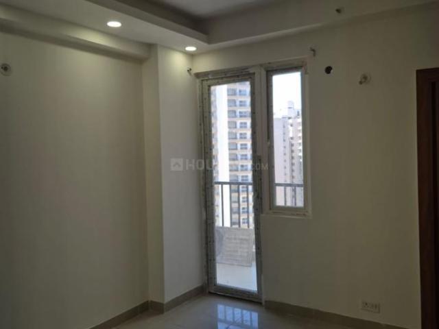 3 BHK Apartment in Sector 107 for rent Noida. The reference number is 20317081
