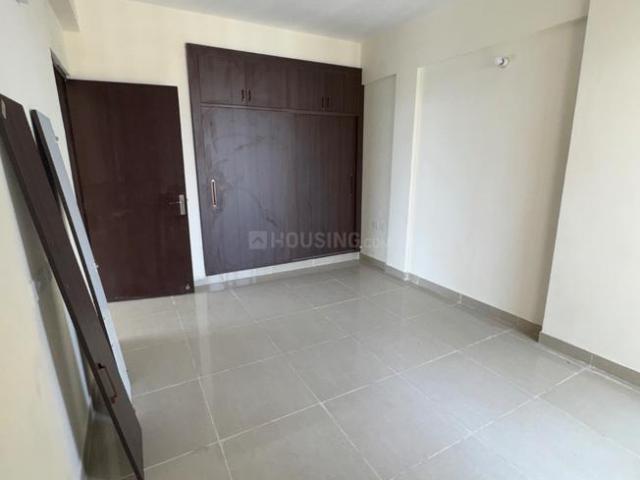 3 BHK Apartment in Sector 107 for rent Noida. The reference number is 20469452