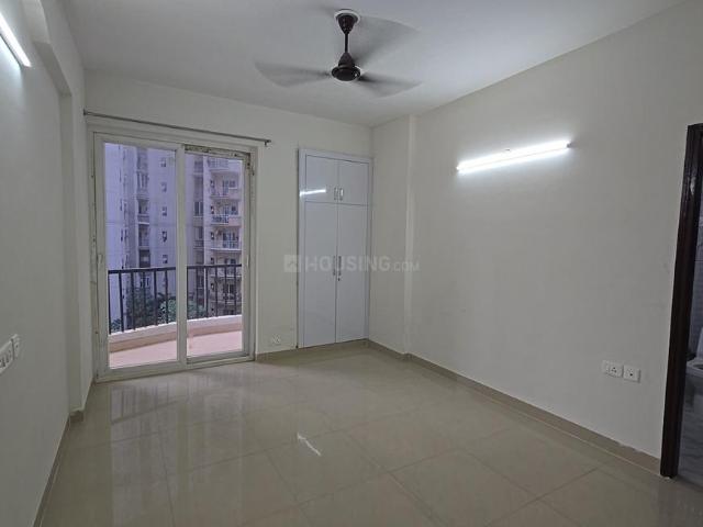 3 BHK Apartment in Sector 107 for rent Noida. The reference number is 20498656
