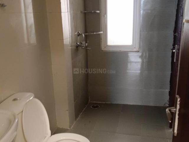 3 BHK Apartment in Sector 107 for rent Noida. The reference number is 20403214