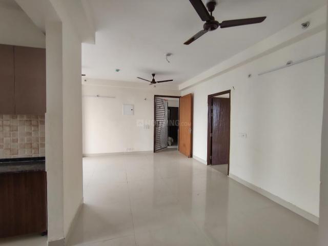 3 BHK Apartment in Sector 107 for rent Noida. The reference number is 20581657