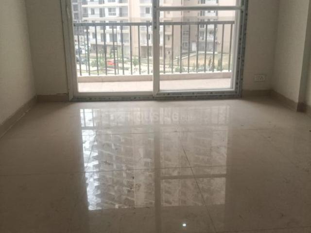 3 BHK Apartment in Sector 107 for rent Noida. The reference number is 20597186