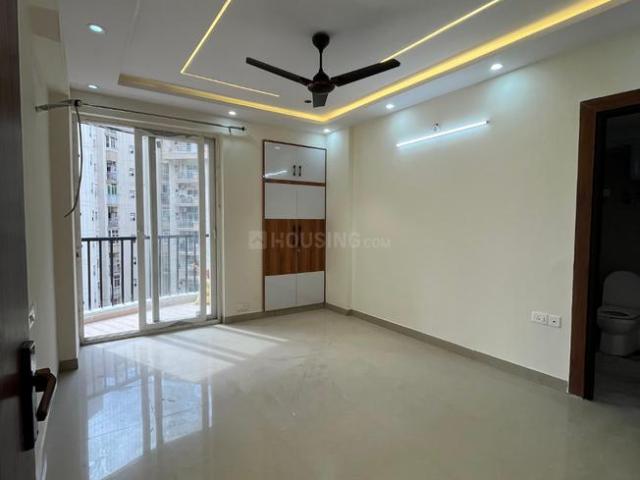 3 BHK Apartment in Sector 107 for rent Noida. The reference number is 20687738