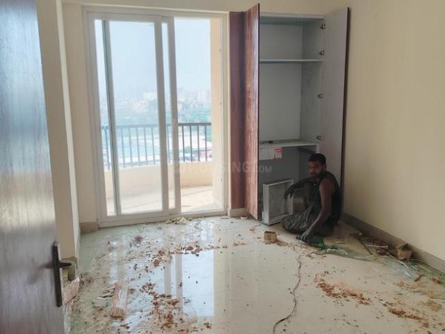 3 BHK Apartment in Sector 107 for rent Noida. The reference number is 20637694