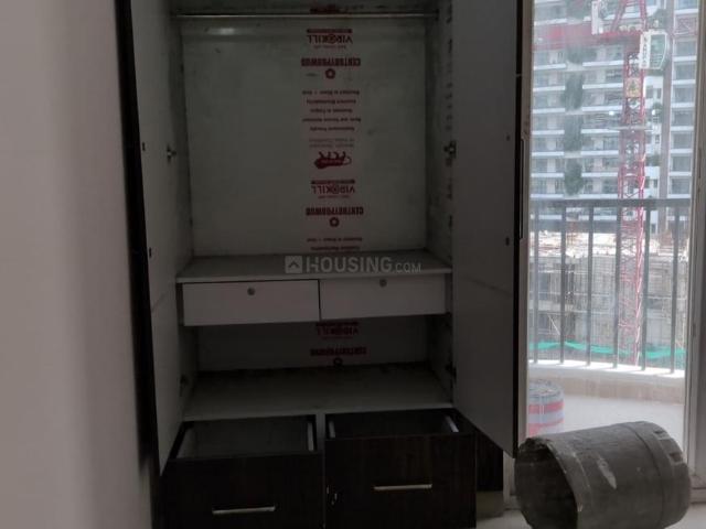 3 BHK Apartment in Sector 107 for rent Noida. The reference number is 20767580