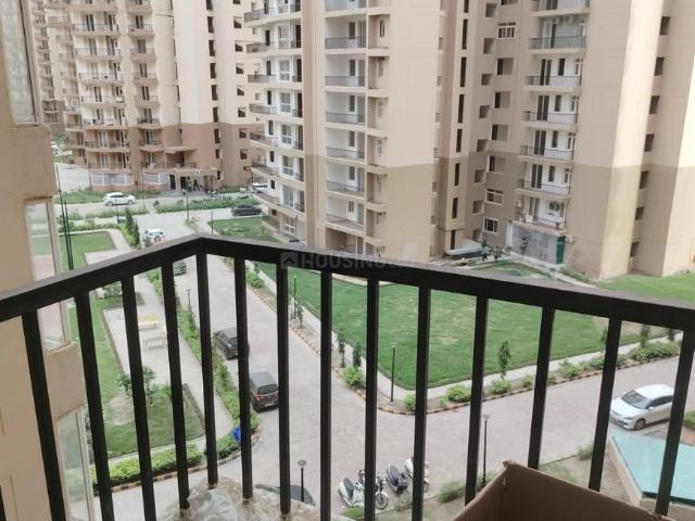 3 BHK Apartment in Sector 107 for rent Noida. The reference number is 20712275