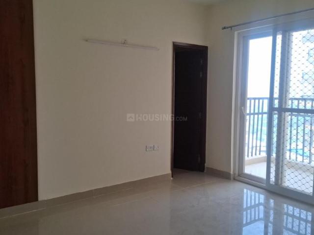 3 BHK Apartment in Sector 107 for rent Noida. The reference number is 20944303