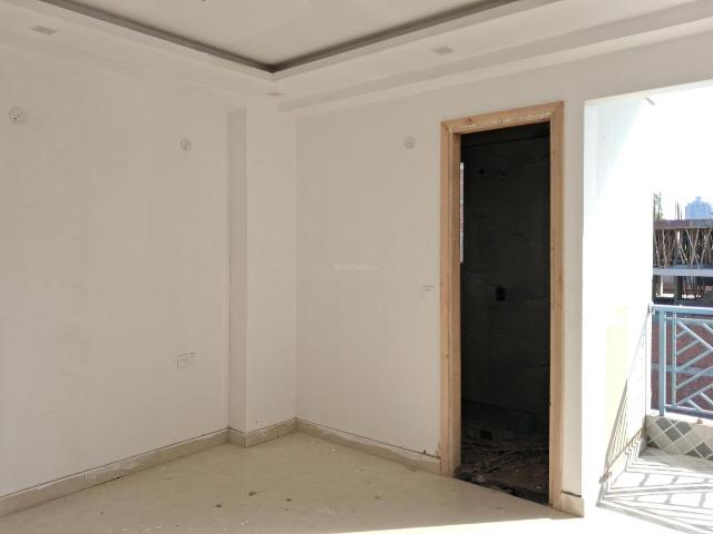 3 BHK Apartment in Sector 107 for resale Noida. The reference number is 19832100