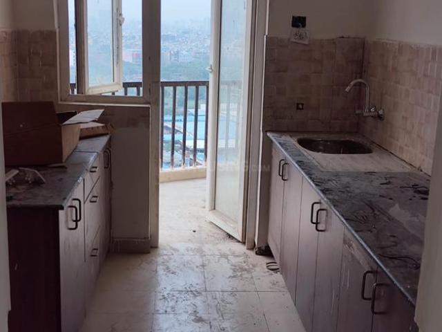 3 BHK Apartment in Sector 107 for resale Noida. The reference number is 20632494