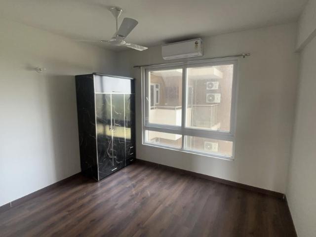 3 BHK Apartment in Sector 104 for rent Gurgaon. The reference number is 20303004