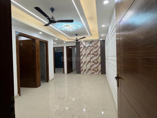 3 BHK Apartment in Sector 104 for resale Noida. The reference number is 16844621