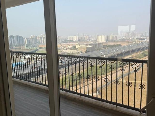 3 BHK Apartment in Sector 104 for resale Gurgaon. The reference number is 19810710
