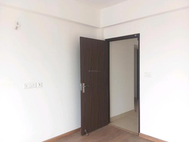3 BHK Apartment in Sector 104 for resale Gurgaon. The reference number is 20474542