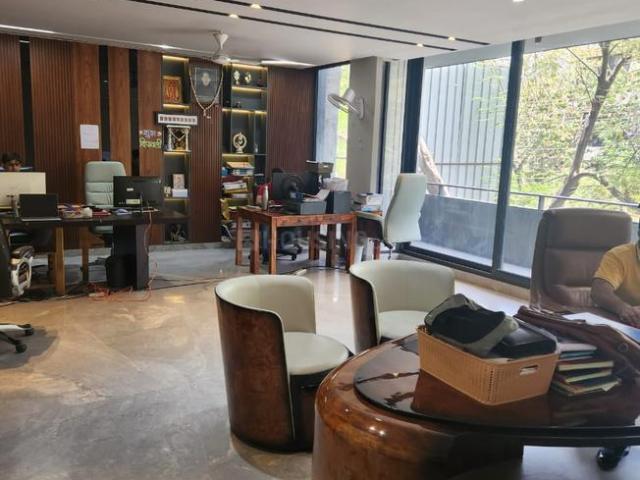 3 BHK Apartment in Sector 106 for resale Gurgaon. The reference number is 14633946
