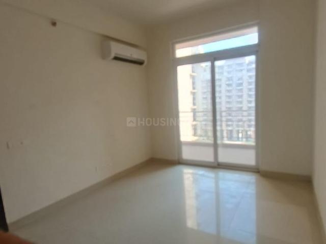 3 BHK Apartment in Sector 106 for resale Gurgaon. The reference number is 19347371