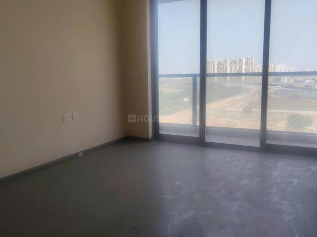 3 BHK Apartment in Sector 106 for resale Gurgaon. The reference number is 20031313