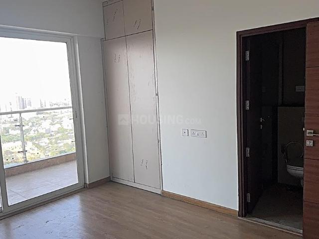 3 BHK Apartment in Sector 106 for resale Gurgaon. The reference number is 20152976