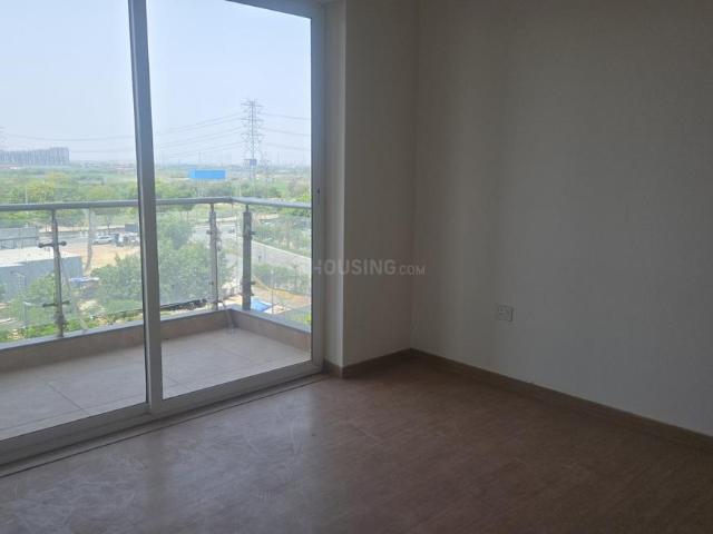 3 BHK Apartment in Sector 106 for resale Gurgaon. The reference number is 20387948